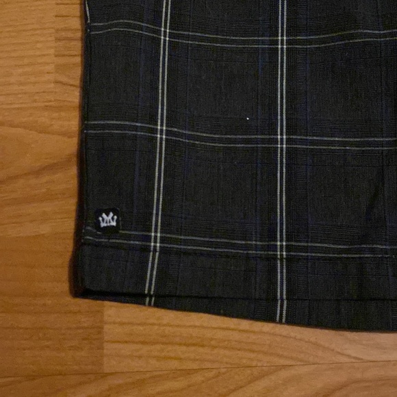 Micros Boys Plaid Shorts - Picture 2 of 5